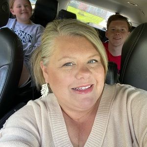 Meet your Posher, Lindsay